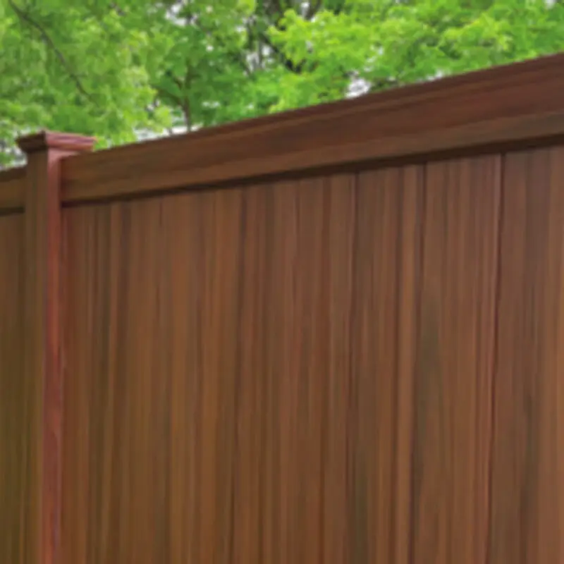 Wooden privacy fence backyard installation